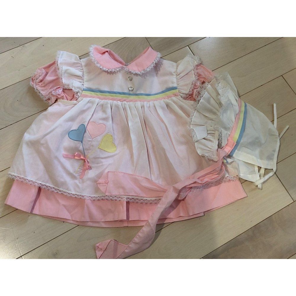 Vintage Nanas Pet Dress With Apron and Bonnett Size 12 Mos